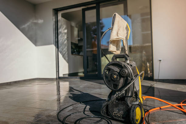 Best Building Exterior Washing  in East Hills, NY